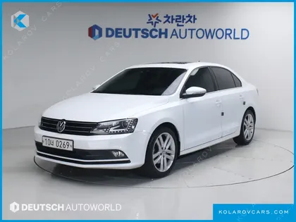 VOLKSWAGEN JETTA 2.0 TDI BLUEMOTION PREMIUM