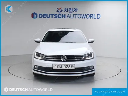 VOLKSWAGEN JETTA 2.0 TDI BLUEMOTION PREMIUM