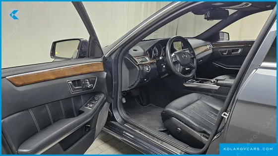 MERCEDES E-CLASS E300 AVANGARD