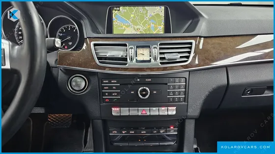 MERCEDES E-CLASS E300 AVANGARD