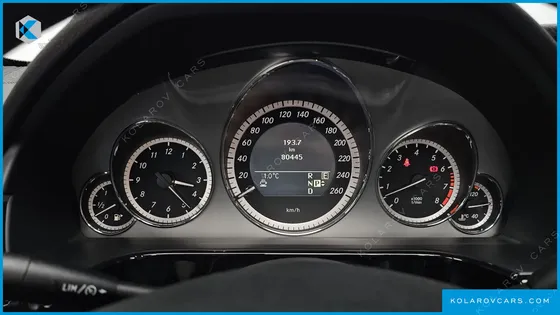 MERCEDES E-CLASS E300 AVANGARD