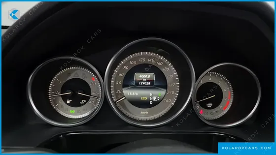 MERCEDES E-CLASS E300 AVANGARD