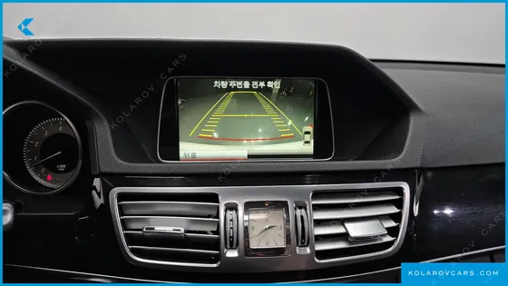 MERCEDES E-CLASS E300 AVANGARD