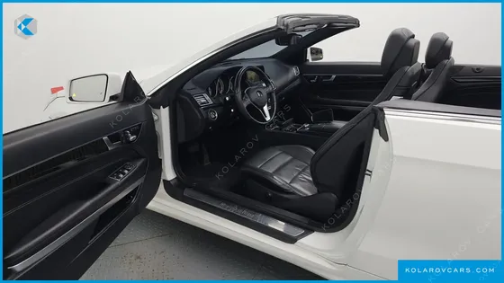 MERCEDES E-CLASS E200 CABRIOLET