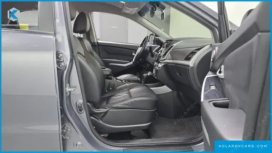 KGM - SSANGYONG KORANDO 2.2 RX 4WD