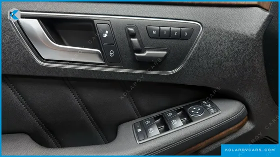 MERCEDES E-CLASS E300 ELEGANCE