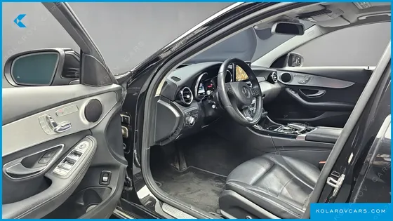 MERCEDES C-CLASS C220 D AVANTGARDE