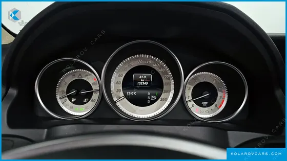 MERCEDES E-CLASS E200 CABRIOLET