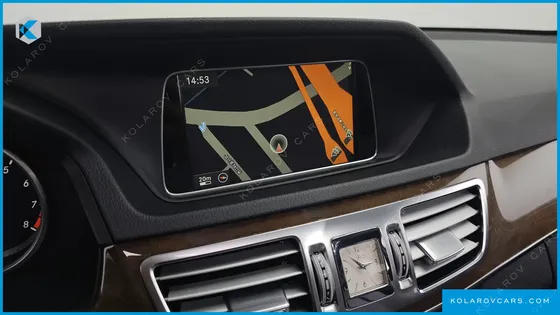 MERCEDES E-CLASS E300 ELEGANCE