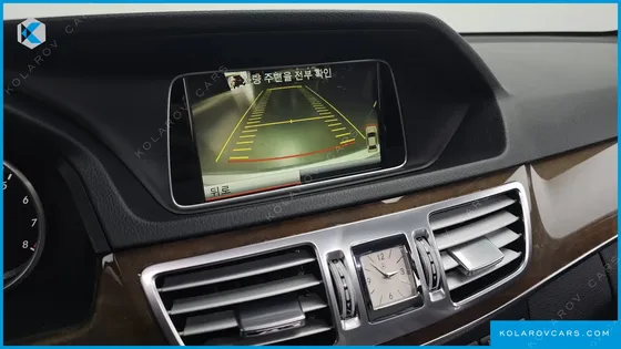 MERCEDES E-CLASS E300 ELEGANCE