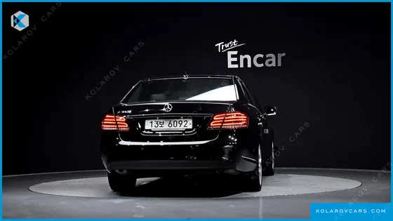 MERCEDES E-CLASS E300 ELEGANCE