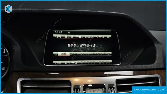 MERCEDES E-CLASS E300 ELEGANCE