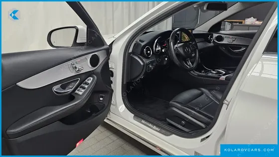 MERCEDES C-CLASS C220 D AVANTGARDE