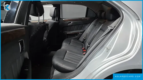 MERCEDES E-CLASS E300 ELEGANCE