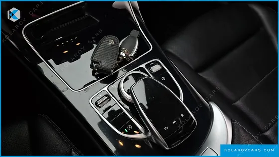 MERCEDES C-CLASS C200 AVANTGARDE