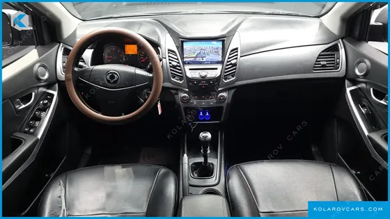KGM - SSANGYONG KORANDO 2.0 CVS 4WD