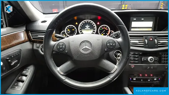 MERCEDES E-CLASS E200 CGI