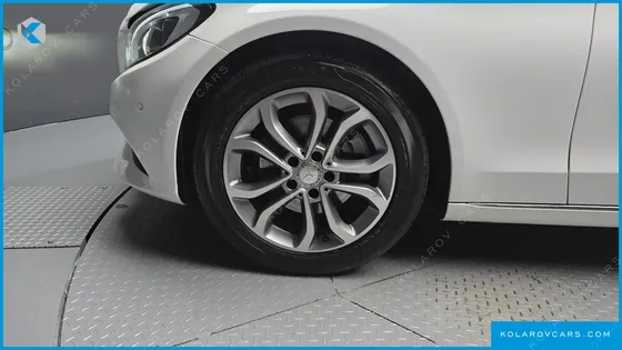 MERCEDES C-CLASS C220 D AVANTGARDE
