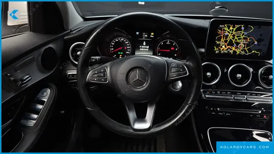 MERCEDES C-CLASS C220 D AVANTGARDE