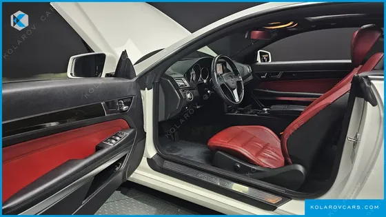 MERCEDES E-CLASS E200 COUPE