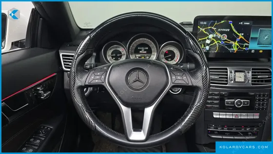 MERCEDES E-CLASS E200 CABRIOLET