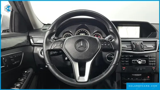 MERCEDES E-CLASS E300 AVANTGARDE SPORTS PACKAGE
