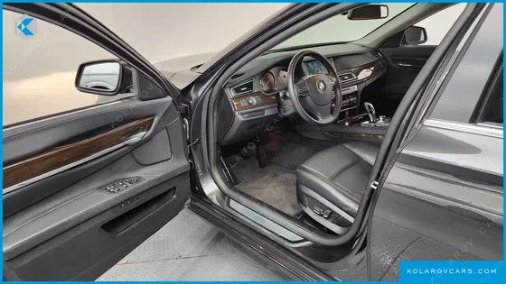 BMW 7 SERIES 740LI