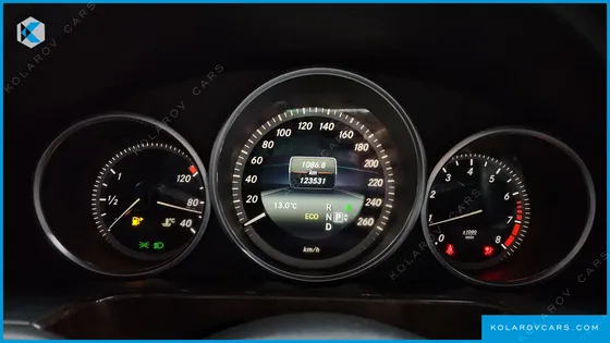 MERCEDES E-CLASS E200 ELEGANCE