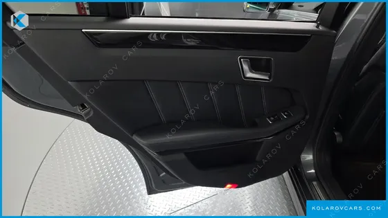 MERCEDES E-CLASS E300 AVANGARD