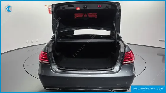 MERCEDES E-CLASS E300 AVANGARD