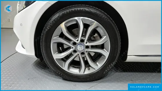 MERCEDES C-CLASS C220 D AVANTGARDE