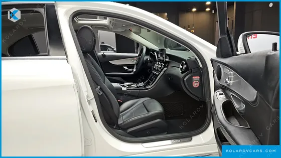 MERCEDES C-CLASS C220 D AVANTGARDE