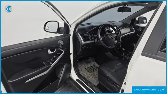 KGM - SSANGYONG KORANDO 2.0 ADVANTURE 60TH EDITION 2WD