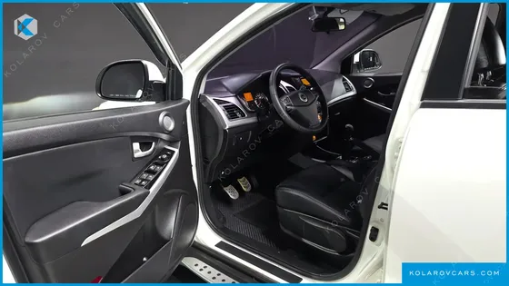 KGM - SSANGYONG KORANDO 2.0 CVS 2WD