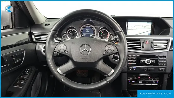 MERCEDES E-CLASS E300 AVANGARD