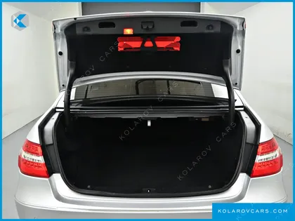 MERCEDES E-CLASS E300 AVANGARD