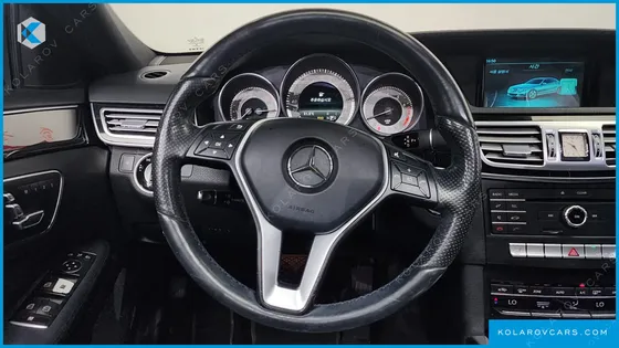 MERCEDES E-CLASS E200 AVANTGARDE
