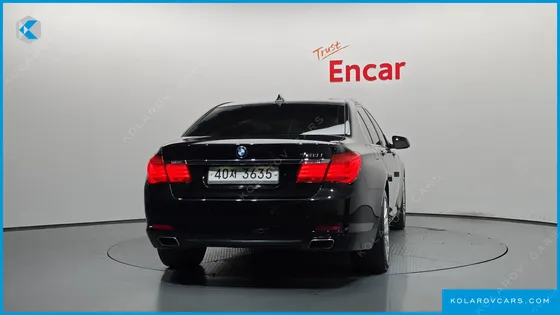 BMW 7 SERIES 740I