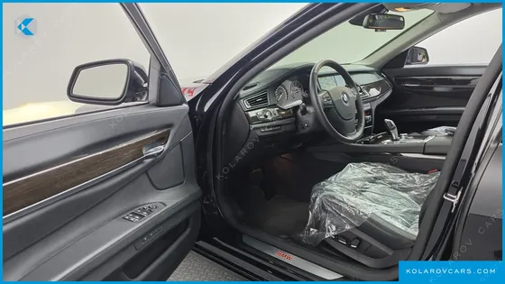BMW 7 SERIES 740I