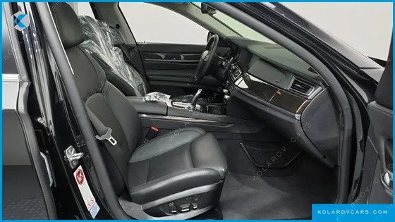 BMW 7 SERIES 740I