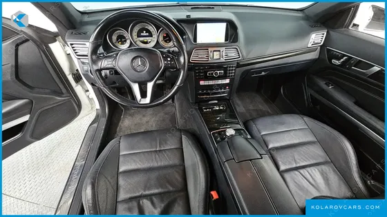 MERCEDES E-CLASS E200 CABRIOLET