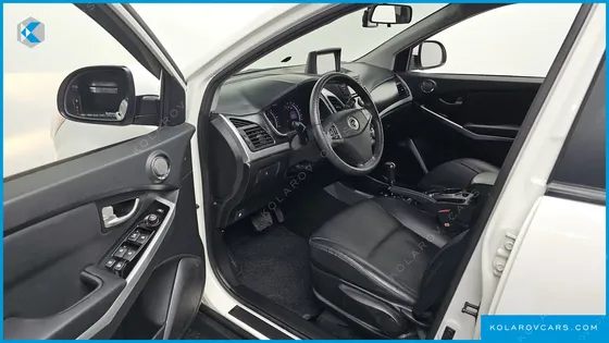 KGM - SSANGYONG KORANDO 2.0 CVT 2WD