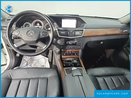 MERCEDES E-CLASS E300 AVANGARD