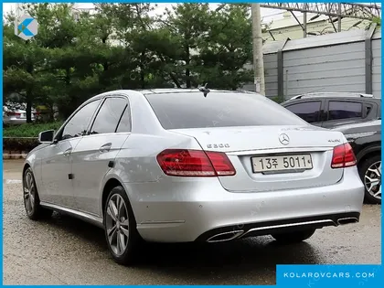 MERCEDES E-CLASS E300 4MATIC AVANTGARDE