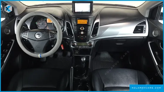 KGM - SSANGYONG KORANDO 2.0 CVS 4WD