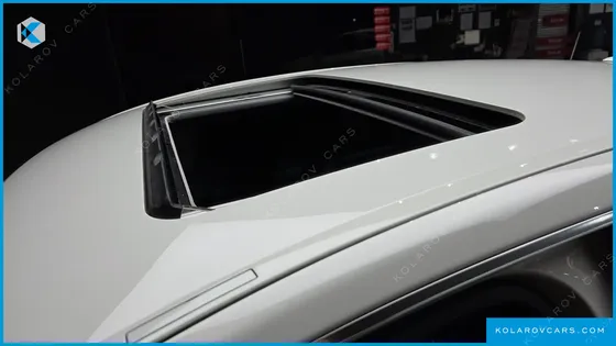 MERCEDES E-CLASS E300 ELEGANCE