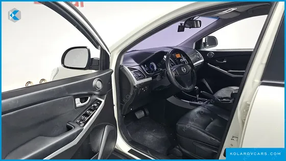 KGM - SSANGYONG KORANDO 2.2 RX 2WD