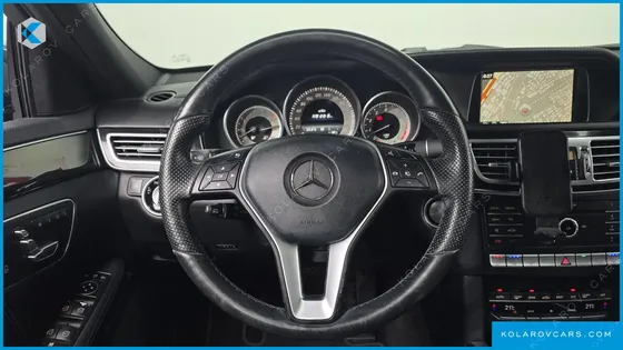 MERCEDES E-CLASS E400 4MATIC