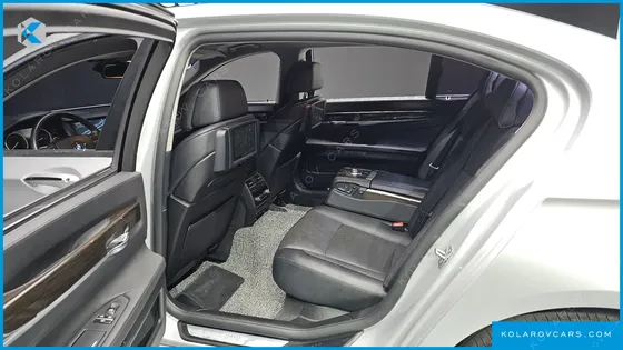 BMW 7 SERIES 740LI