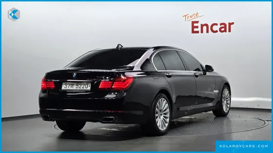 BMW 7 SERIES 740LI